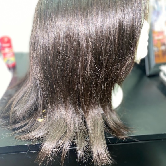 Black/1b Wig. Never worn - Picture 4 of 5